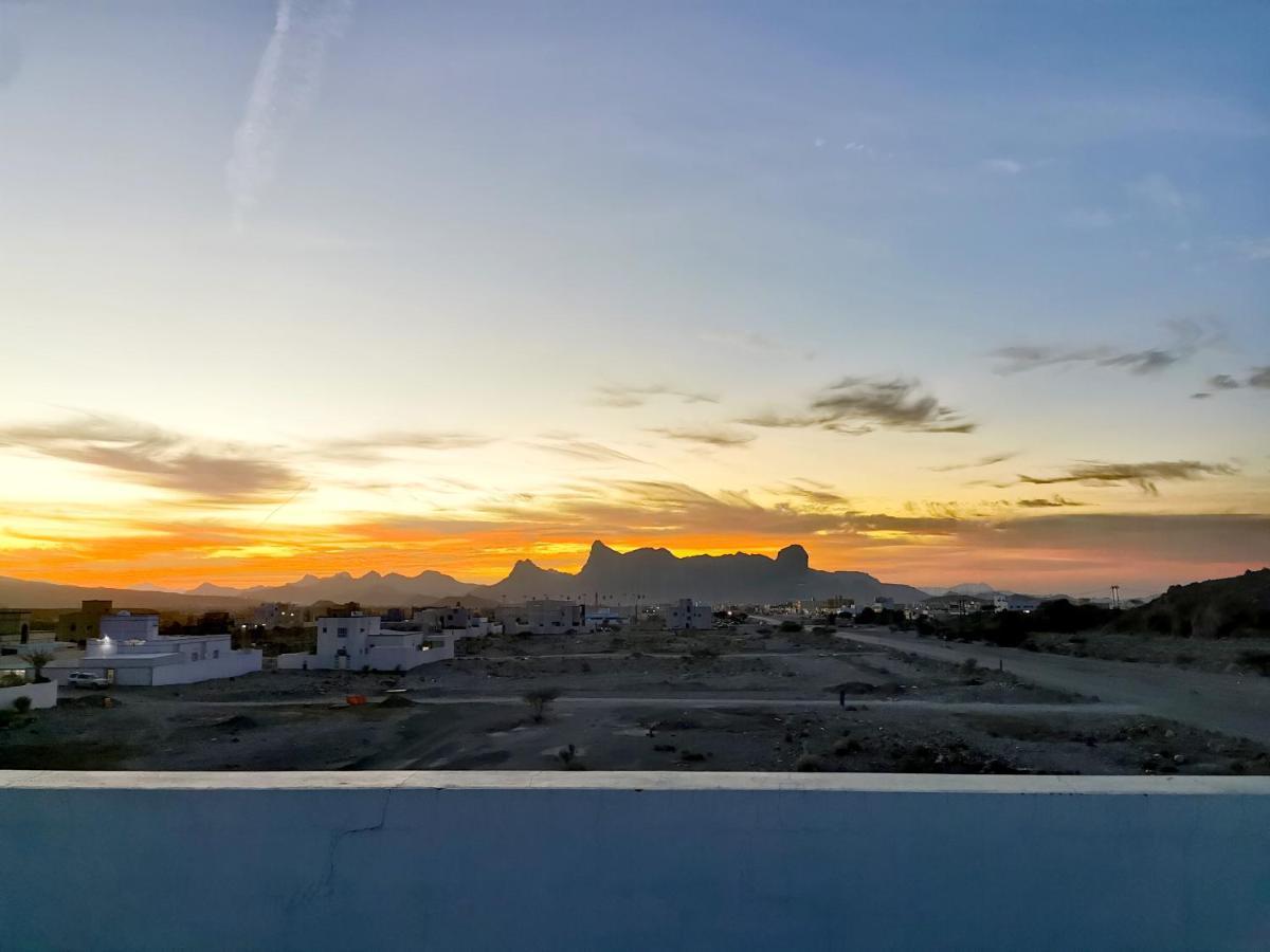 228Hostel Al Ḩamrāʼ Dış mekan fotoğraf