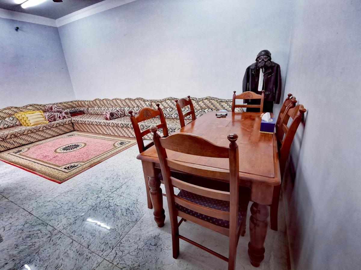 228Hostel Al Ḩamrāʼ Dış mekan fotoğraf