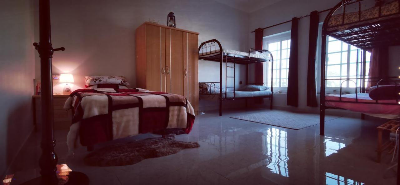 228Hostel Al Ḩamrāʼ Dış mekan fotoğraf